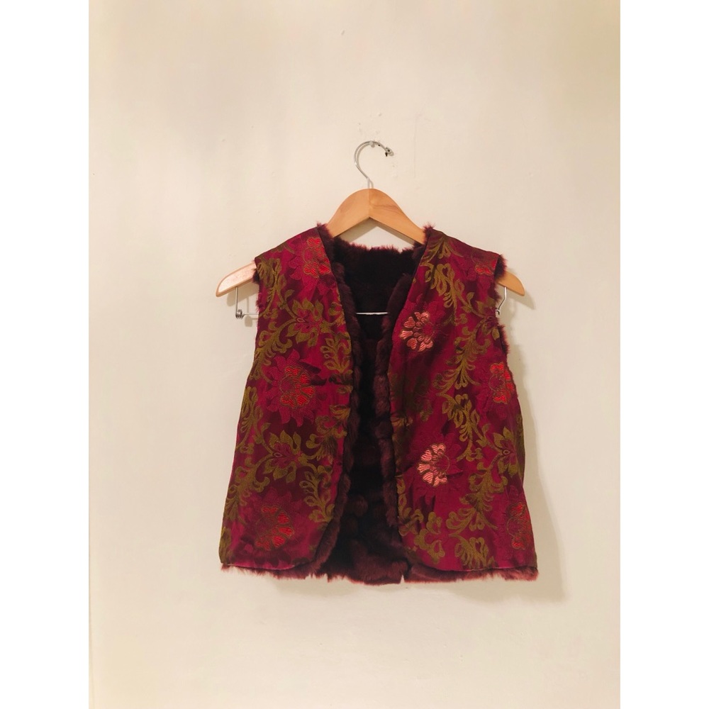 ✨SOLD✨ Vintage 1960’s fur purple flora